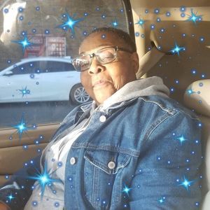 Meet your Posher, Isanora